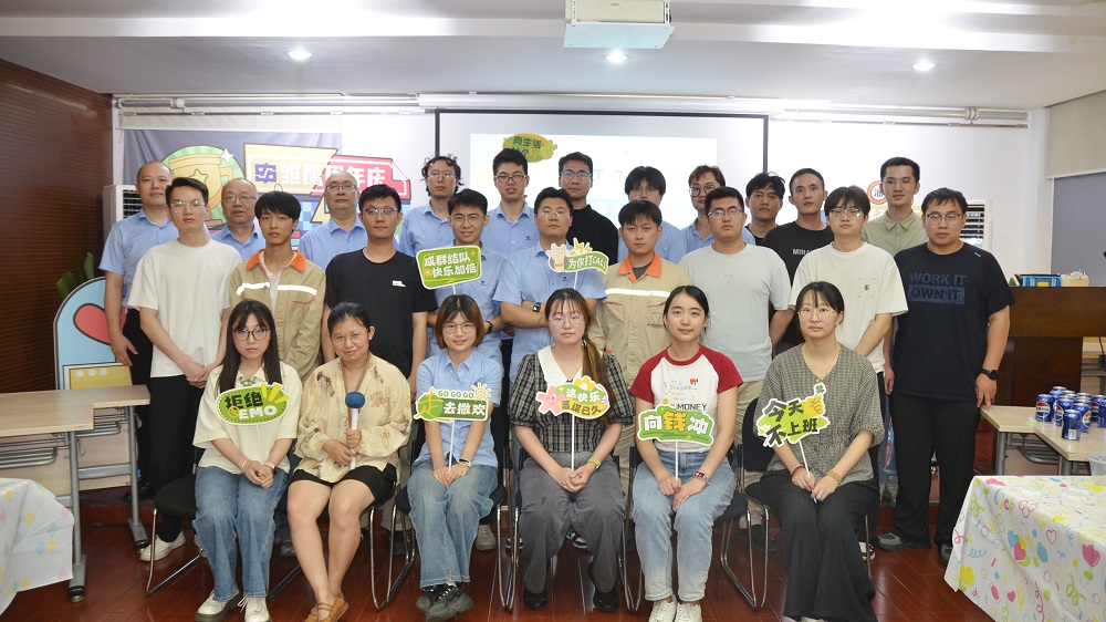 6月，，，，，，集团首届“雏鹰妄想”周年庆.JPG